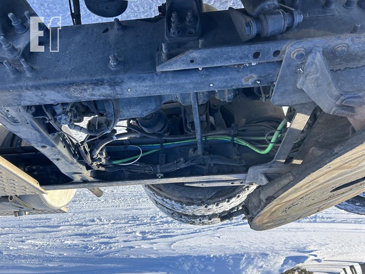 2018-freightliner-cascadia-125-image-23