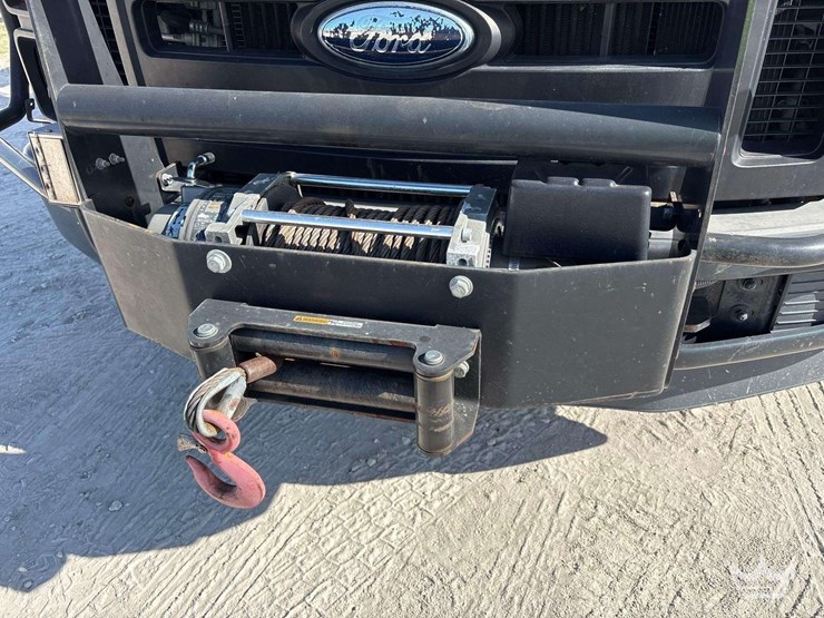 2010-ford-f-550-4x4-venturo-ht40kx-3-ton-crane-mechanics-truck-image-38