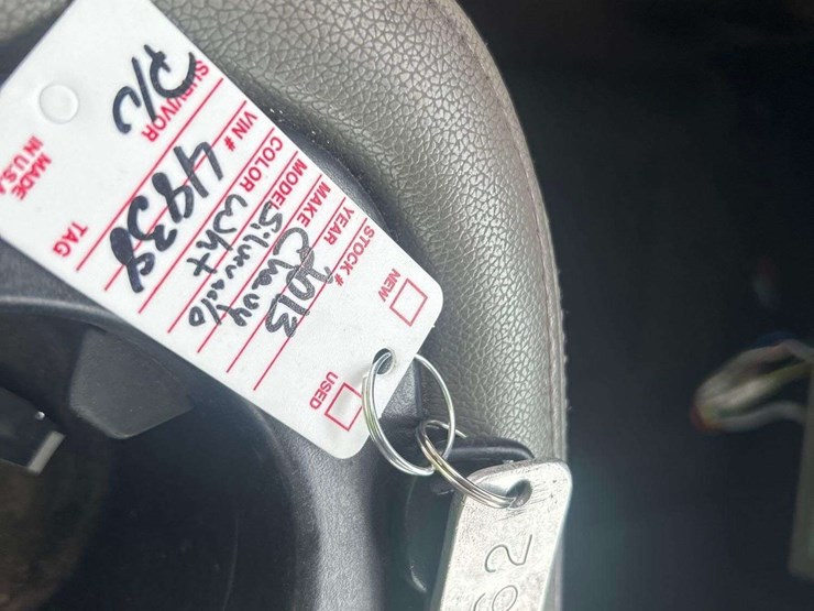 2013-chevrolet-silverado-1500-pickup-truck-image-22