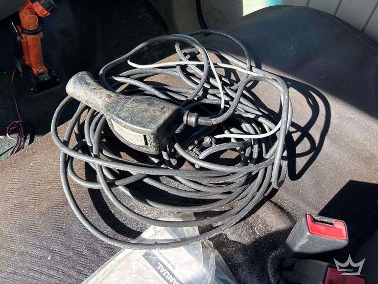 2010-ford-f-550-4x4-venturo-ht40kx-3-ton-crane-mechanics-truck-image-50