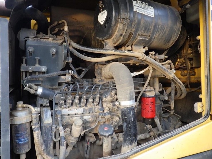 komatsu-wa250-5-image-10