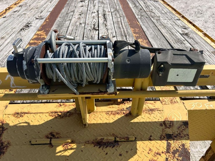 2016-textron-t/a-15-ton-flatbed-equipment-trailer-image-7