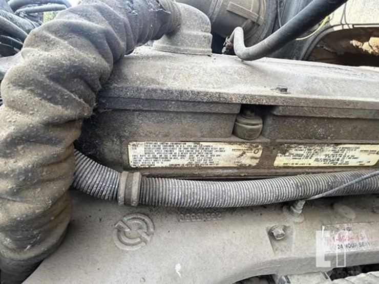 1994-white/gmc-wg64t-image-46