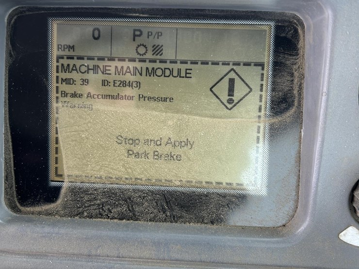 2004-challenger-mt855-image-50