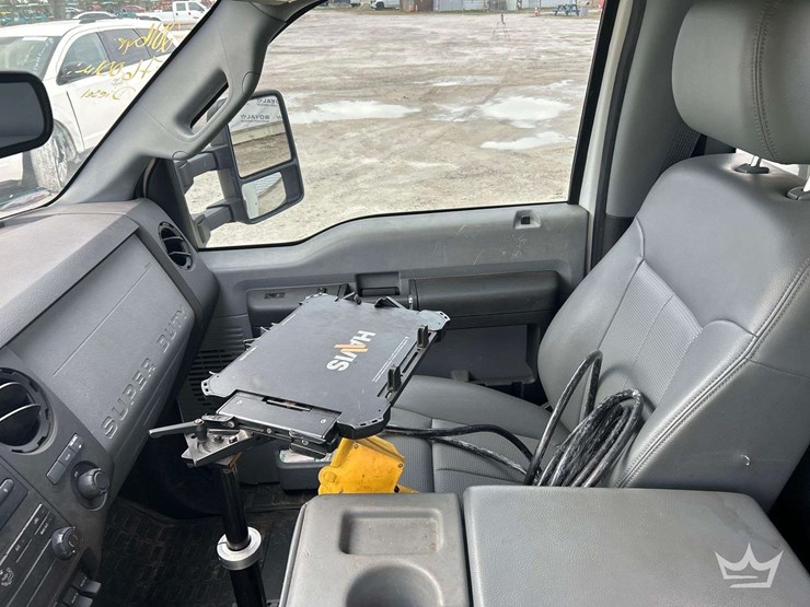 2016-ford-f-550-venturo-ht40kxx-3-ton-crane-mechanics-truck-image-16