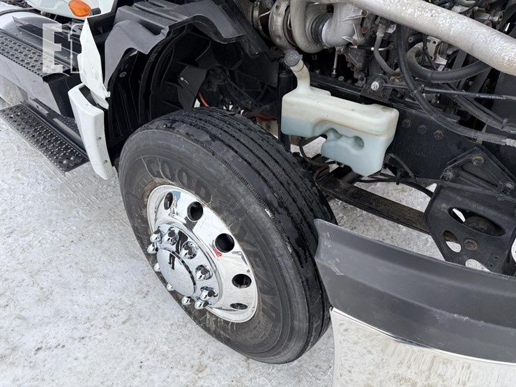 2019-international-lt-image-75