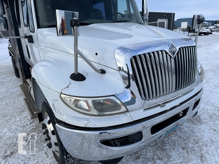 international-durastar-4400-image-22