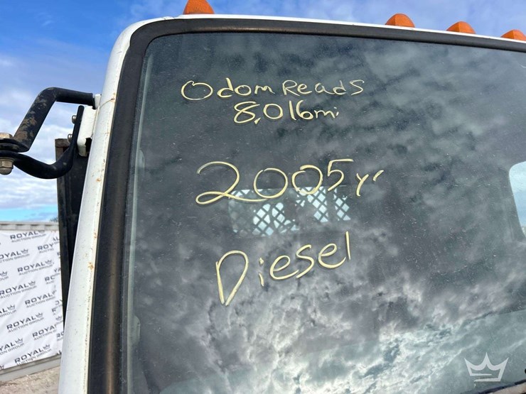 2005-mitsubishi-fuso-fe84d-auto-crane-3203-prx-3,200-lb-crane-utility-truck-image-32