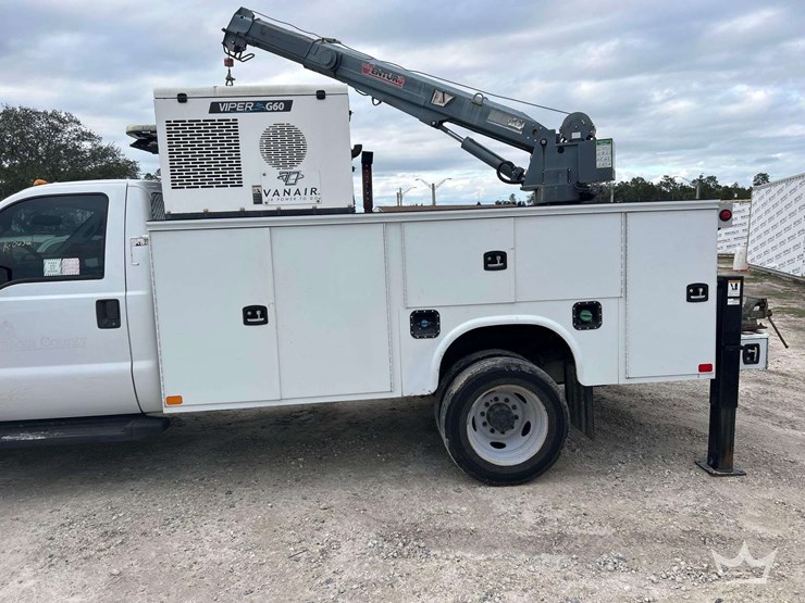 2016-ford-f-550-venturo-ht40kxx-3-ton-crane-mechanics-truck-image-17