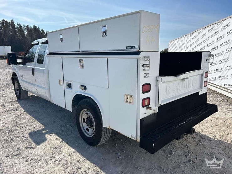2014-ford-f-250-ext.-cab-service-truck-image-4