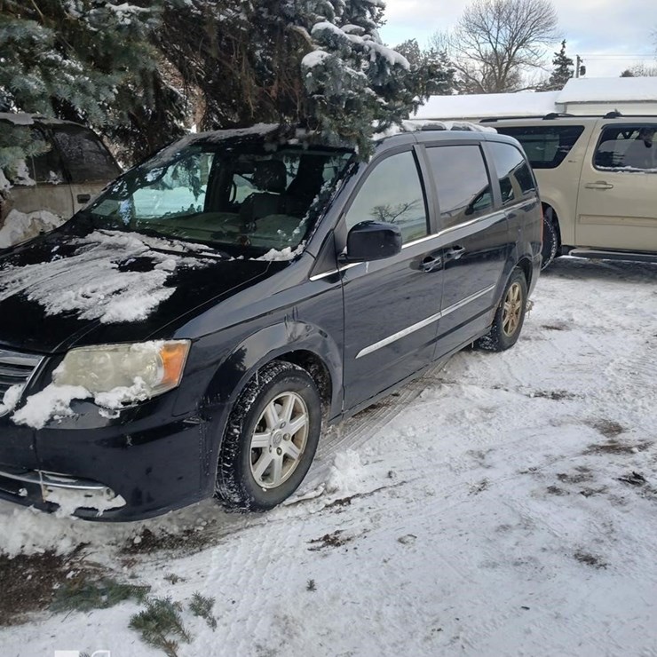 2013 CHRYSLER TOWN & COUNTRY