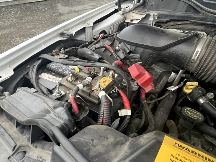 2017-ford-f550-image-15