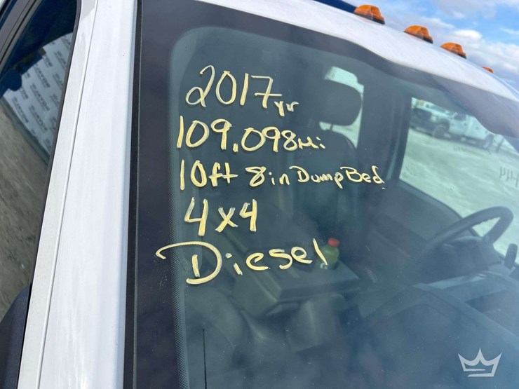 2017-ford-f-550-4x4-ext.-cab-mason-dump-truck-image-24