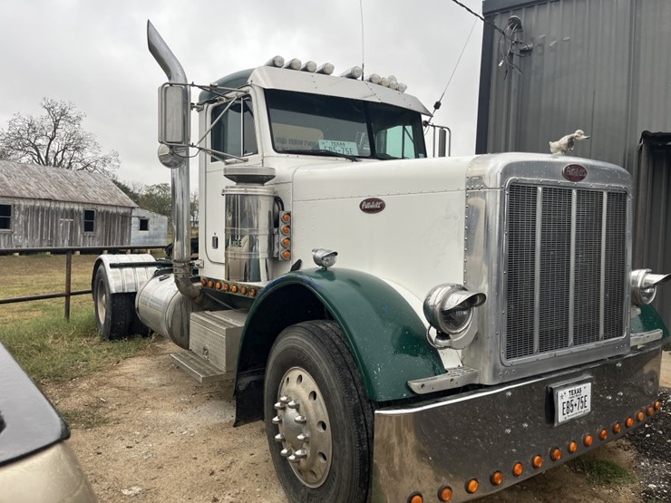 1988-peterbilt-379-image-1