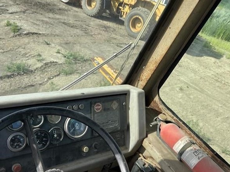 1991-deere-862b-image-16