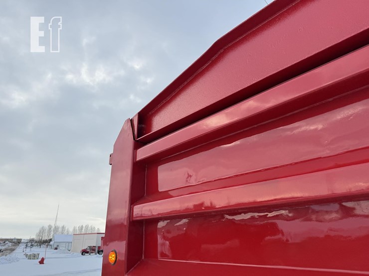 2004-mack-granite-cv713-image-58