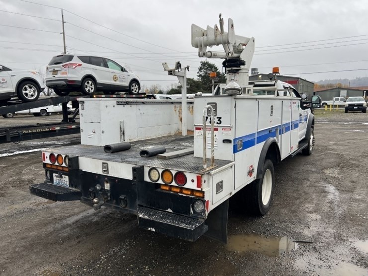 2017-ford-f550-image-4