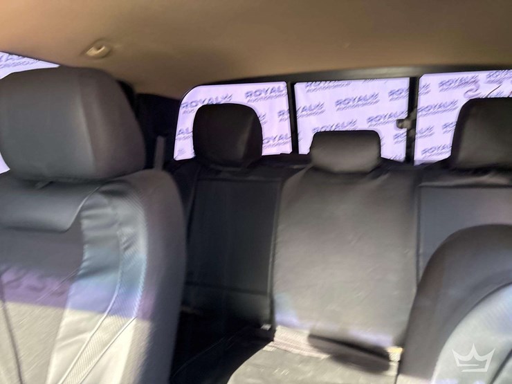 2017-toyota-tundra-sr5-ext.-cab-pickup-truck-image-19