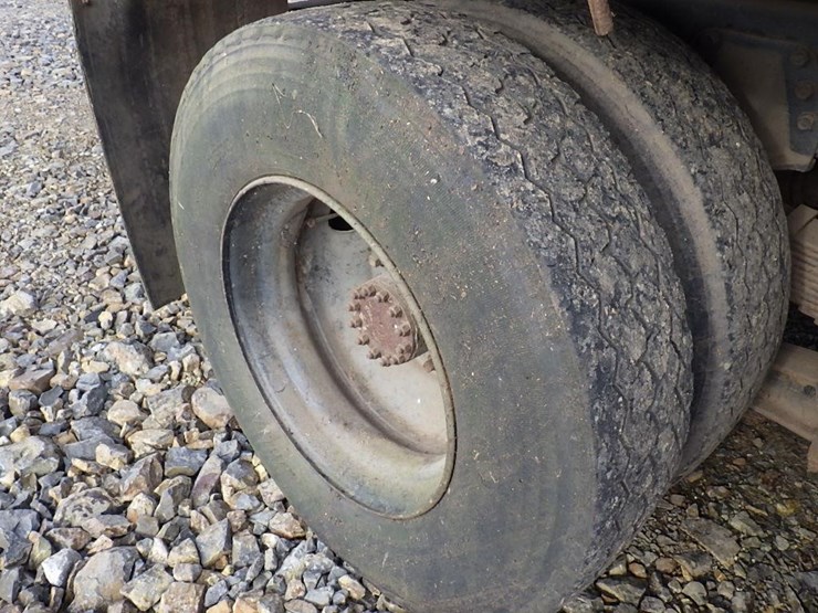 chevrolet-70-image-14