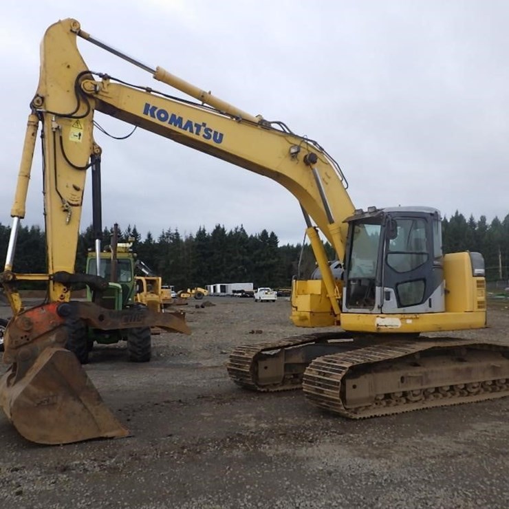 KOMATSU PC228US LC-3