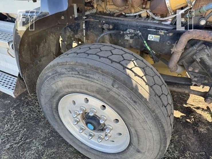 2008-kenworth-t800-image-70