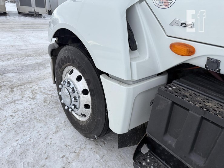 2019-international-lt-image-18