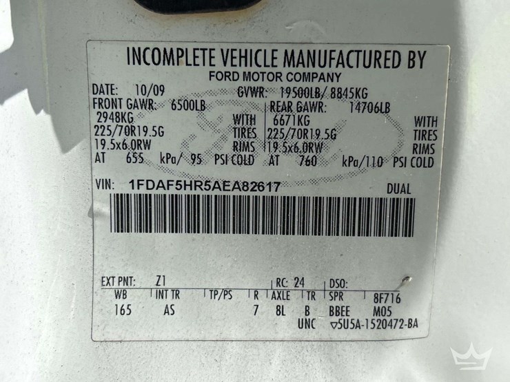 2010-ford-f-550-4x4-venturo-ht40kx-3-ton-crane-mechanics-truck-image-5