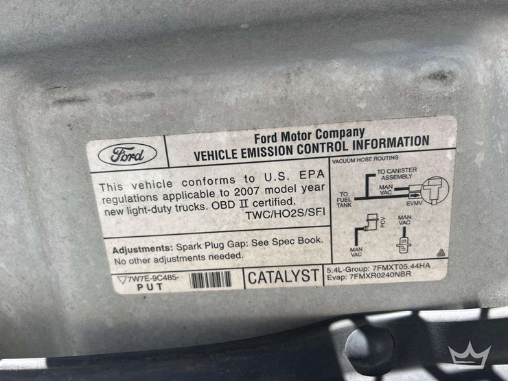 2007-ford-f-150-ext.-cab-pickup-truck-image-12