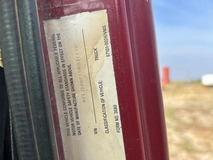 1994-white/gmc-wg64t-image-23