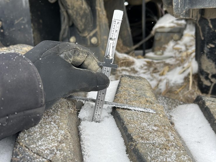 2004-challenger-mt855-image-15