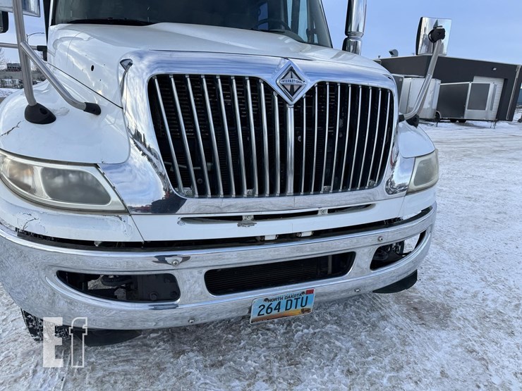 international-durastar-4400-image-23