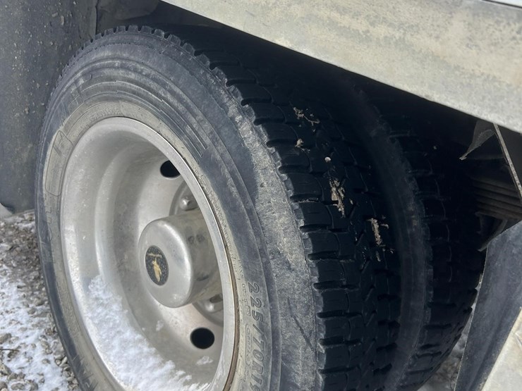 2002-ford-f450-image-11