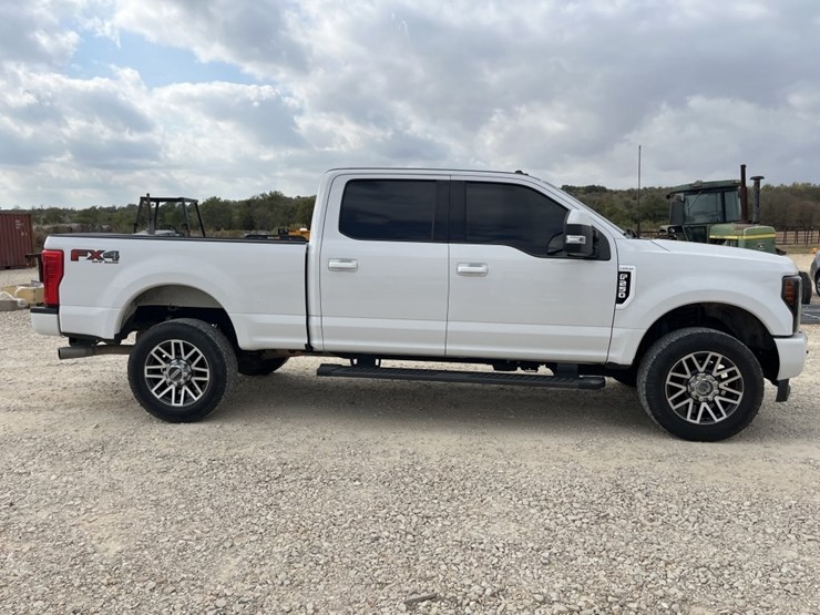 2019-ford-f250-image-4