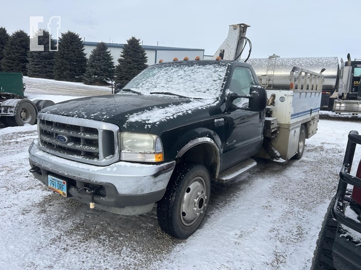 2002-ford-f450-image-1