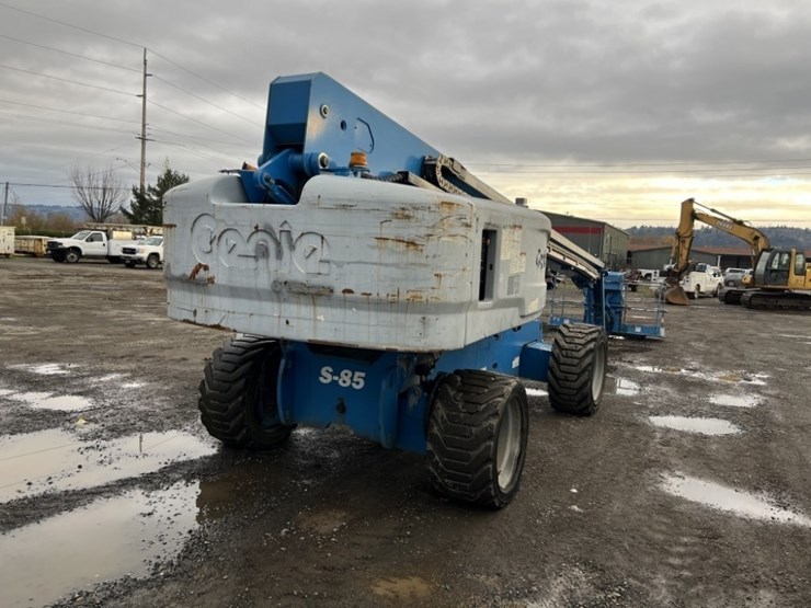 2013-genie-s85-image-4