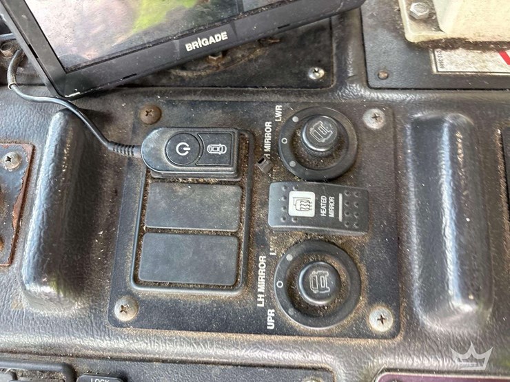 2017-autocar-xpeditor-t/a-heil-v-161-front-loader-garbage-truck-image-21