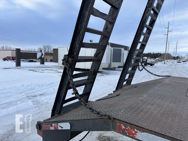 international-durastar-4400-image-35