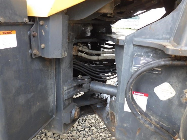 komatsu-wa250-5-image-16