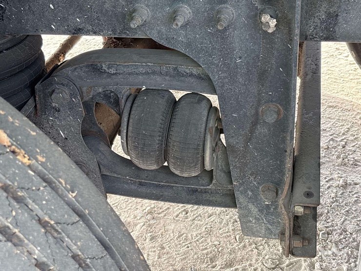 2017-autocar-xpeditor-t/a-heil-v-161-front-loader-garbage-truck-image-36