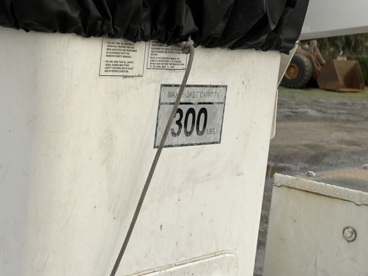 2017-ford-f550-image-23