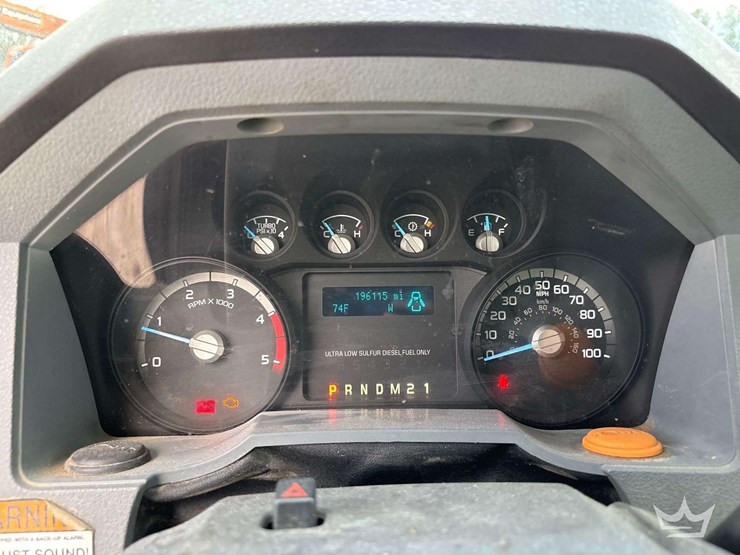 2016-ford-f-550-altec-at233p-35ft-bucket-truck-image-44