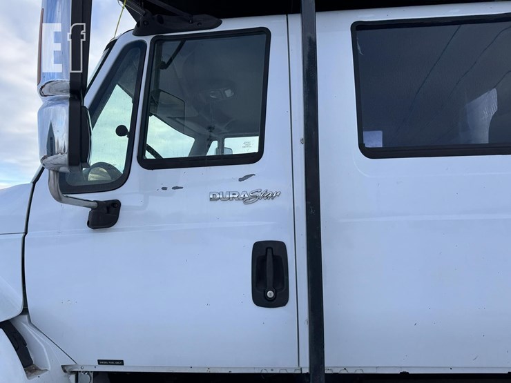 international-durastar-4400-image-21