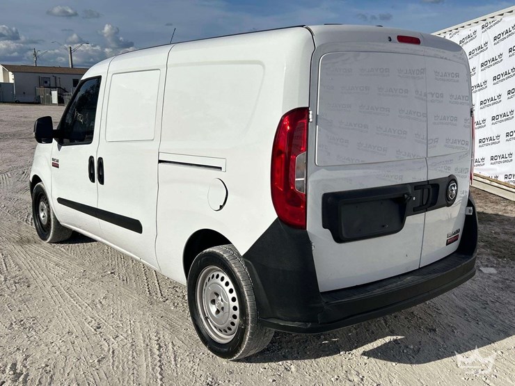 2020-ram-promaster-city-1500-cargo-van-image-4