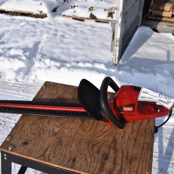 Toro Electric Hedge Clippers