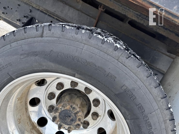 international-durastar-4400-image-11