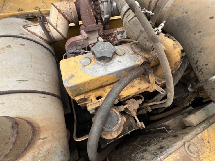 2007-deere-120c-image-31