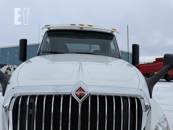 2019-international-lt-image-25