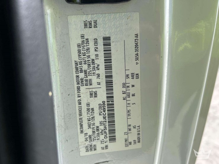 2018-ford-f-550-4x4-altec-at37g-forestry-chipper-bucket-truck-image-5