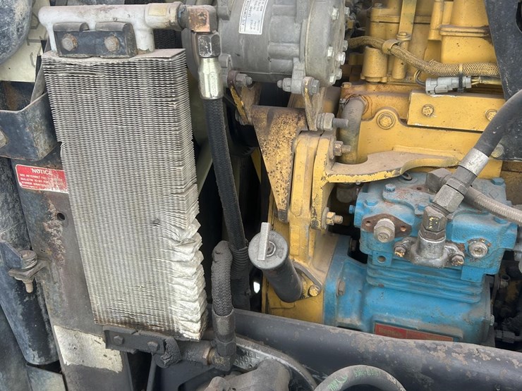 1997-peterbilt-357-image-57