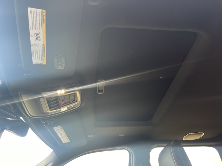 2022-dodge-3500-image-16